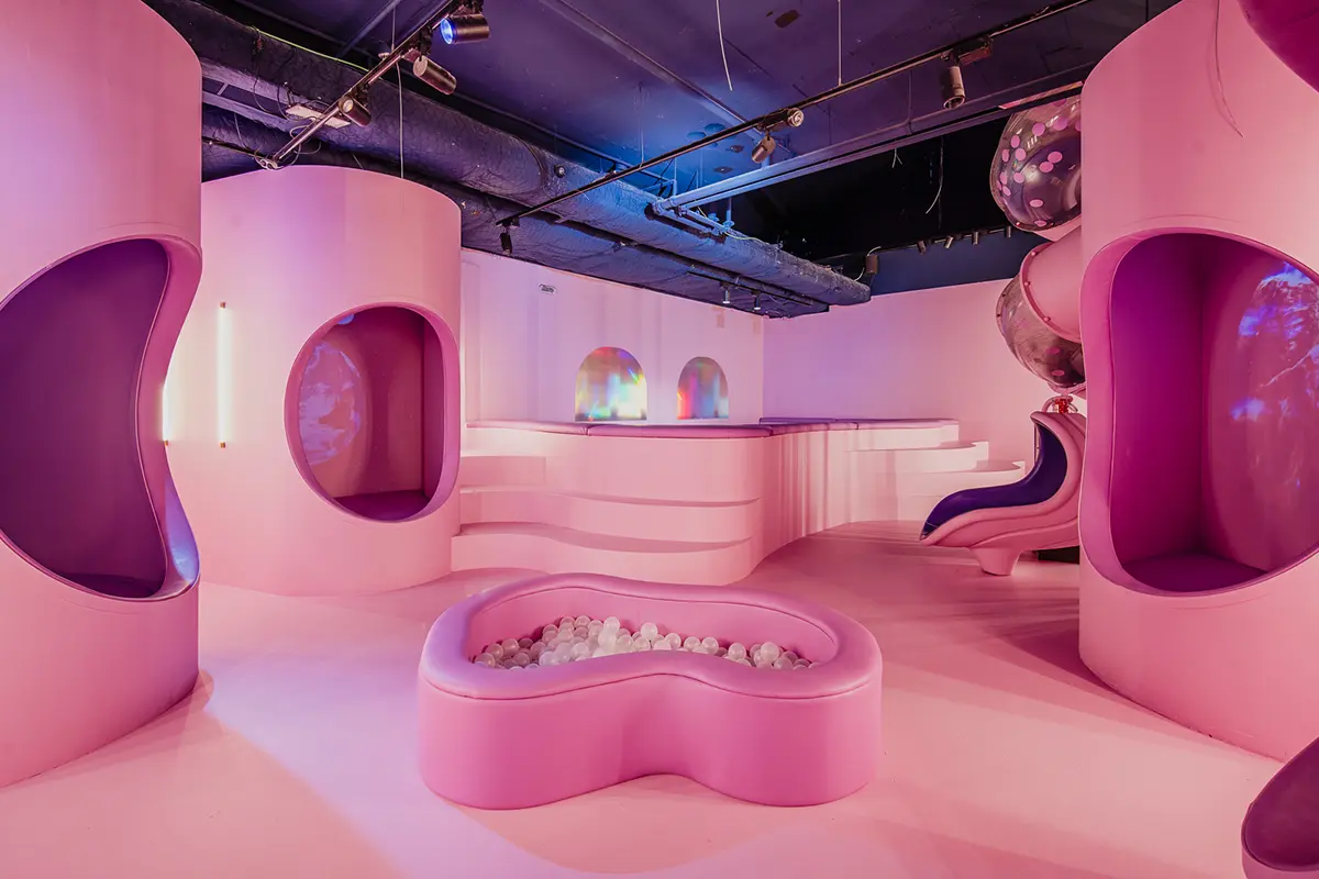 Espacios inmersivos en Madrid con arte, tecnología y bienestar 