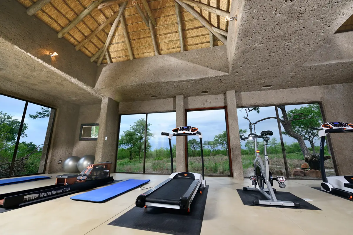 Earth Lodge Amber Villa