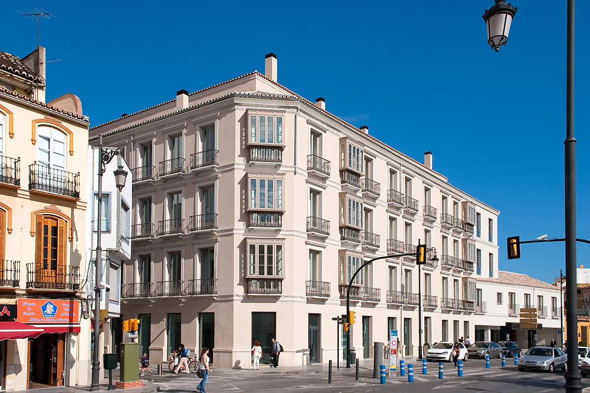 Dormir en la historia: 5 hoteles con alma y pasado 