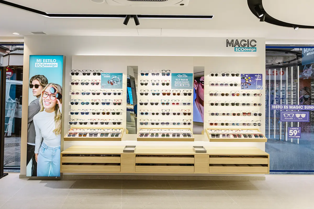 ALAIN AFFLELOU y la revolución de las gafas intercambiables 