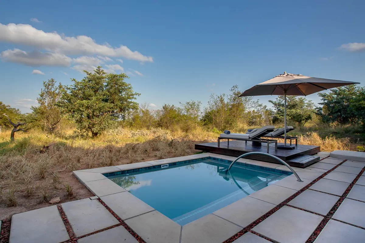Earth Lodge Amber Villa