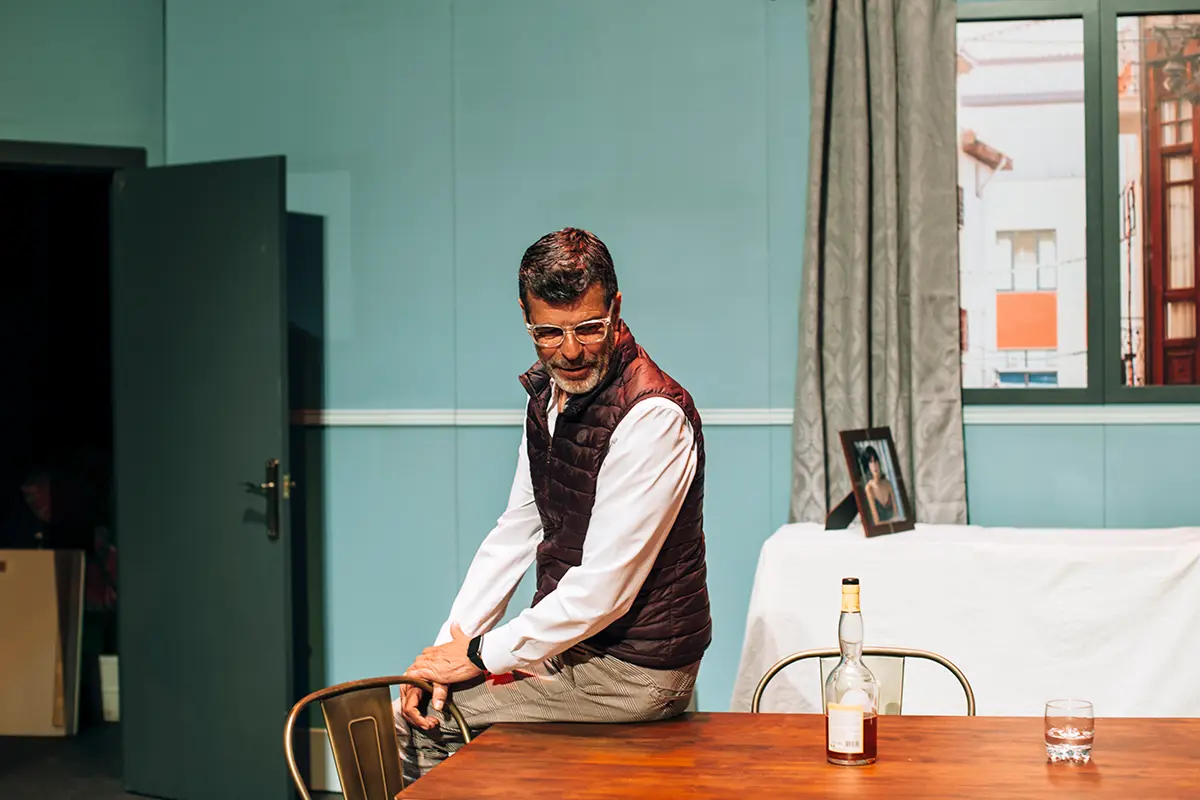 La comedia “Se alquila” retrata con humor las tensiones y locuras de compartir piso hoy en día. 