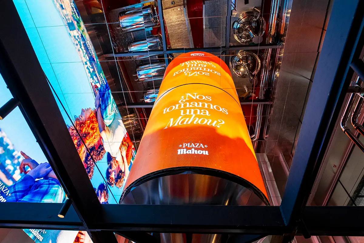 Plaza Mahou en el Bernabéu: la primera fábrica de cerveza dentro de un estadio en España