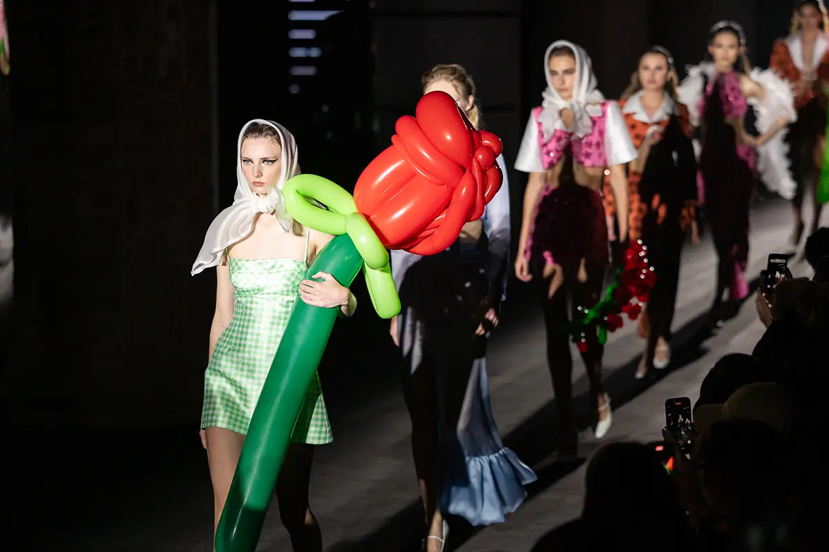 080 BARCELONA FASHION - MADRIDMANSO - SIMORRA - INMA LINARES - NATHALIE CHANDLER - REPARTO - DOMINNICO - ALVAR MERINO