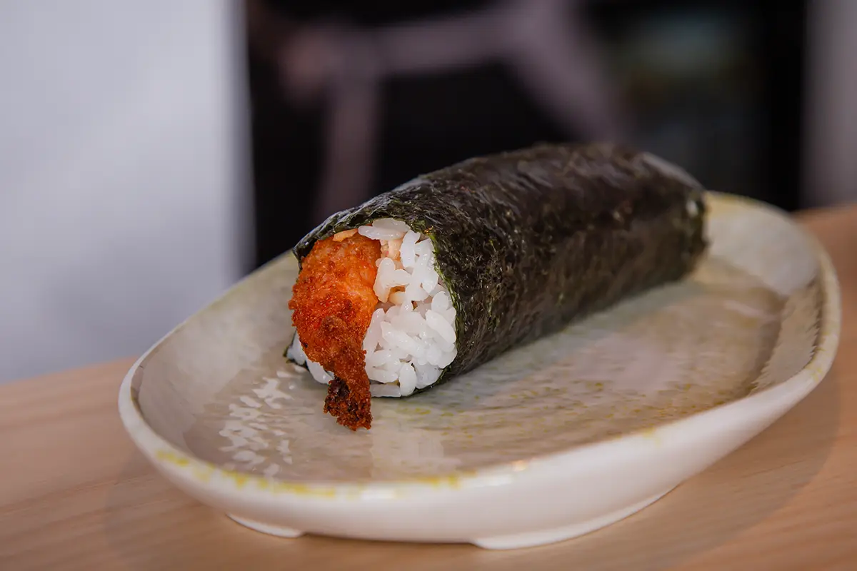 Kaito Hand Roll