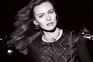 El secreto de Chanel para usar los parches LE LIFT en solo 5 minutos