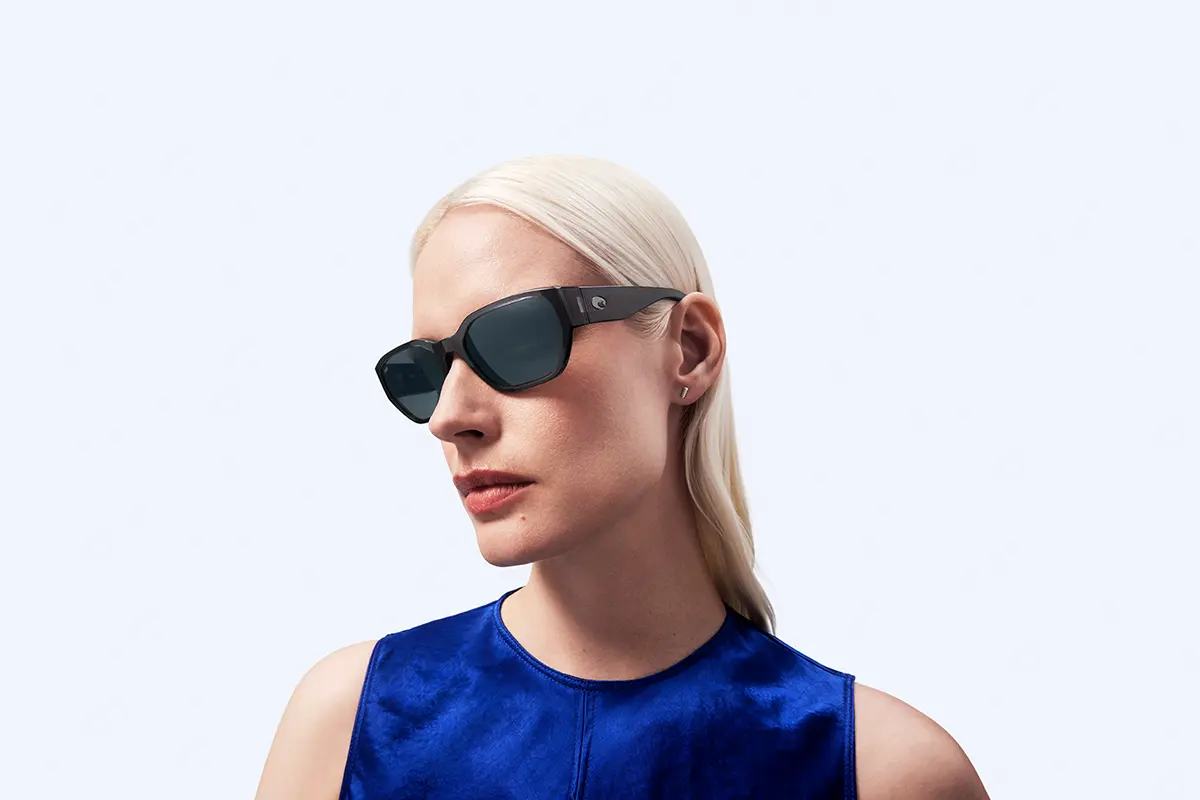 Sunglass Hut