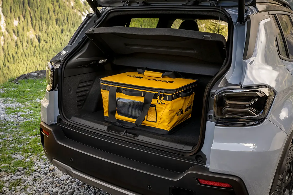 JEEP AVENGER 4XE   NO LIMITS 