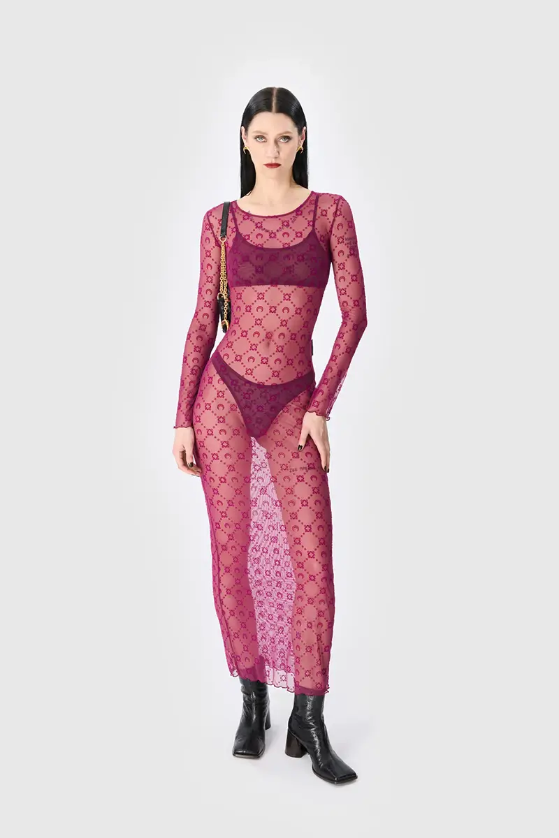 ¿Te atreves con las transparencias? La tendencia que domina el verano con elegancia y sutileza 
