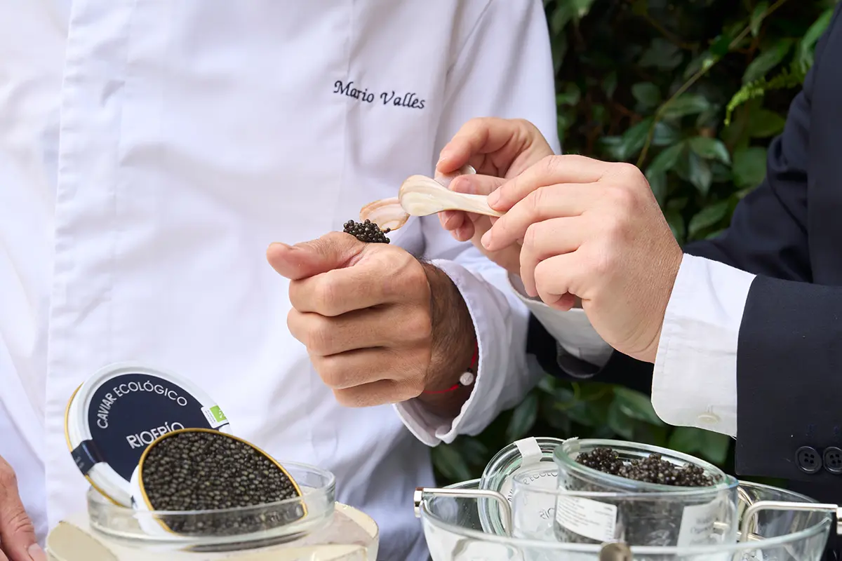 Madrid estrena pop-up de lujo para probar el primer caviar ecológico del mundo