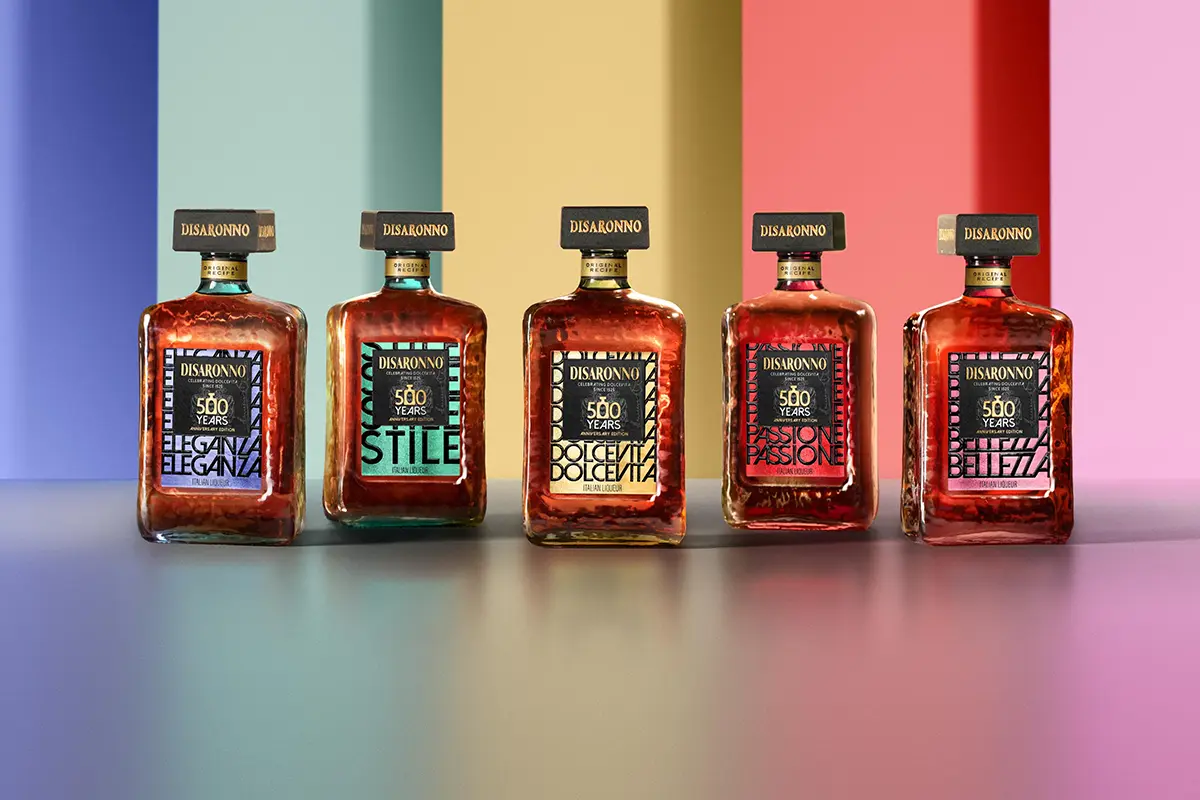 DIS IS CHRISTMAS TOUR 