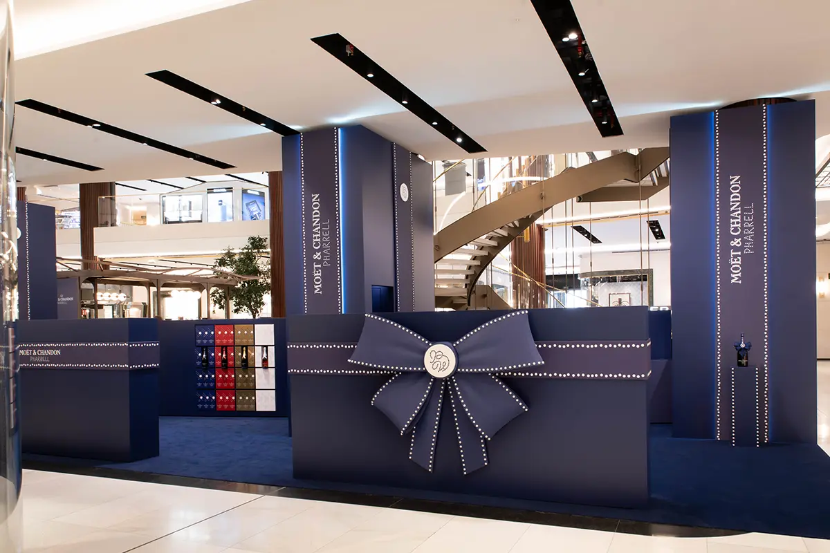 Moët & Chandon presenta una pop-up exclusiva en Galería Canalejas para celebrar su colaboración con el artista Pharrell Williams. 