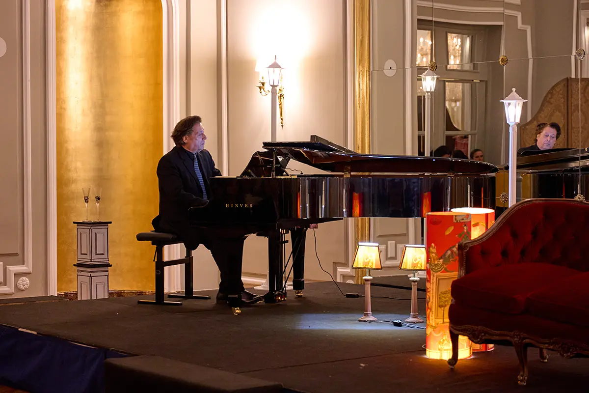 Disfruta la Ópera Boutique en el majestuoso Salón Real del Mandarin Oriental Ritz