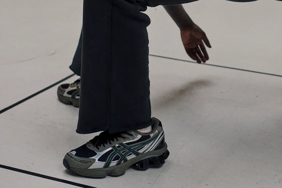 ASICS Gel-Kinetic Fluent.  En FOOTDISTRICT