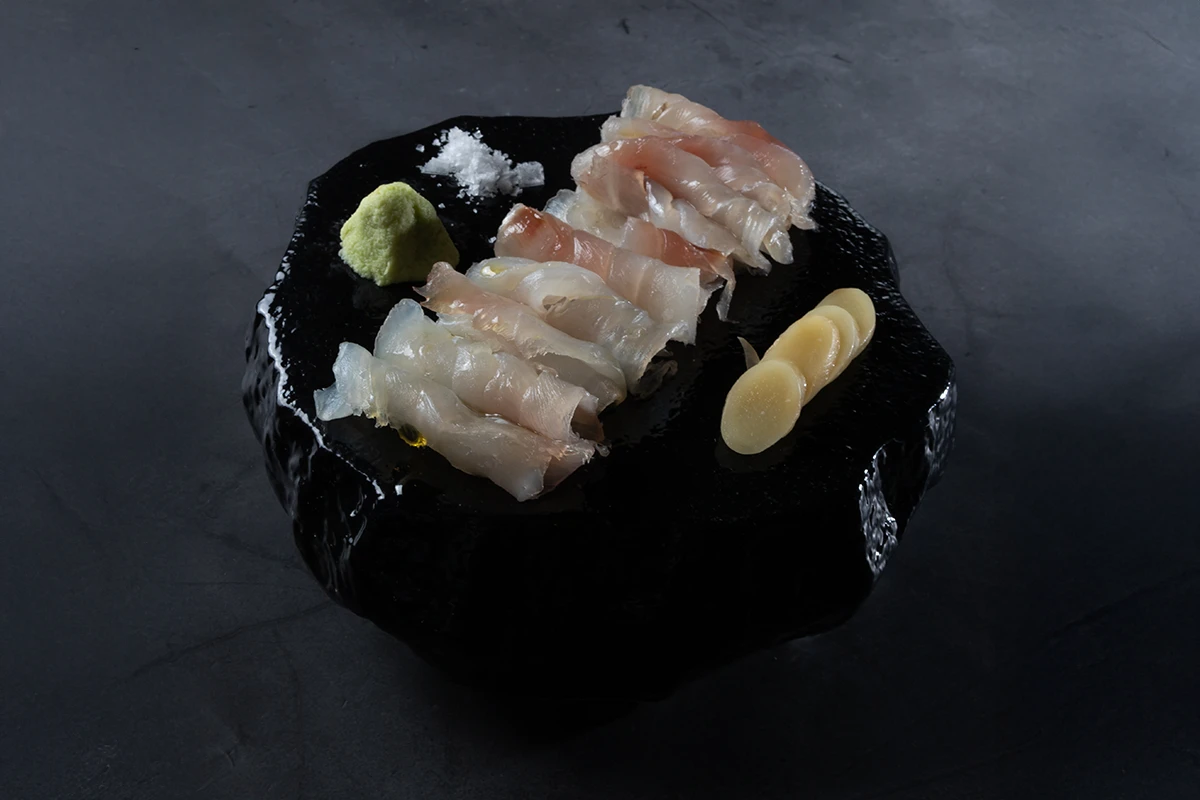 El chef Endika López revoluciona el concepto de pescado crudo en Otoro Jukusei