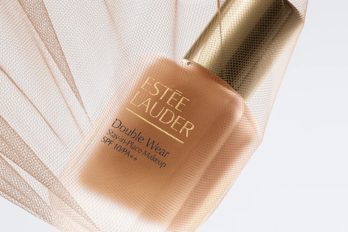 Nuevo Double Wear de Estée Lauder: La base n.º 1 se renueva con 36 horas de duración