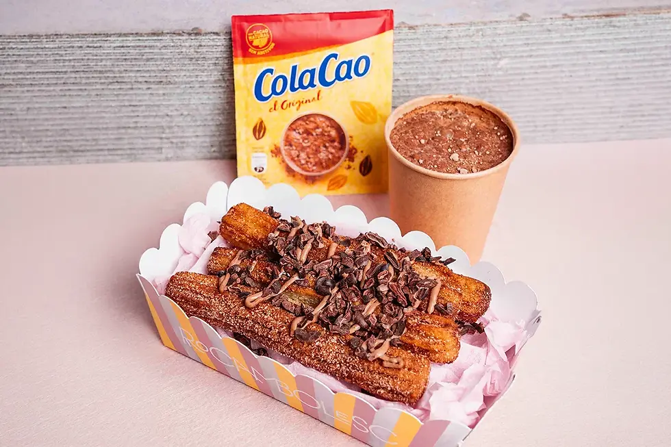 Jordi Roca y ColaCao reinventan la merienda más clásica en Rocambolesc