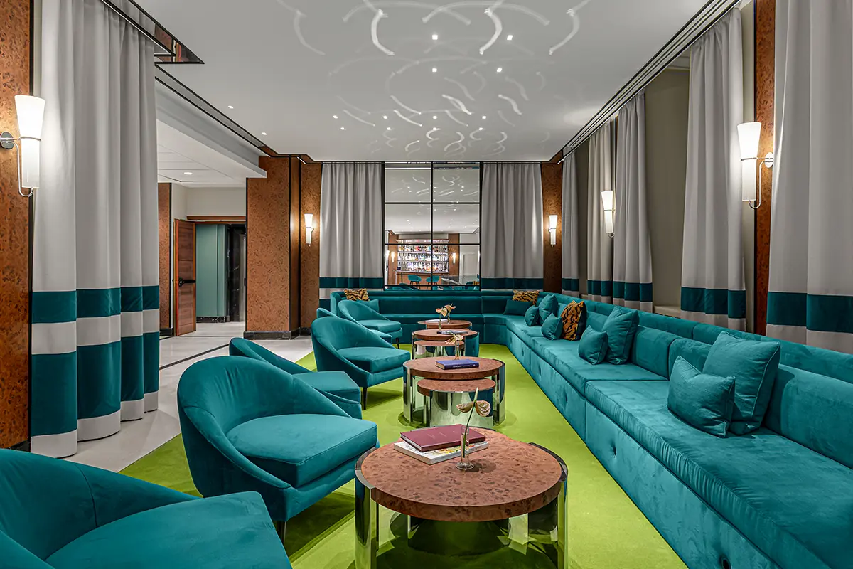 Kike Sarasola - Empresario, Fundador y Presidente de Room Mate Hotels 