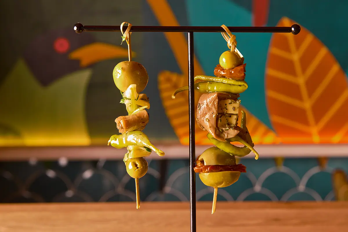 El Viva (antes Viva Burger), fundado por Mada Madariaga, es el nuevo concepto creado por esta pionera y fiel defensora de la cocina respetuosa con el medio ambiente. Su principal novedad: los tacos 100% veganos.  