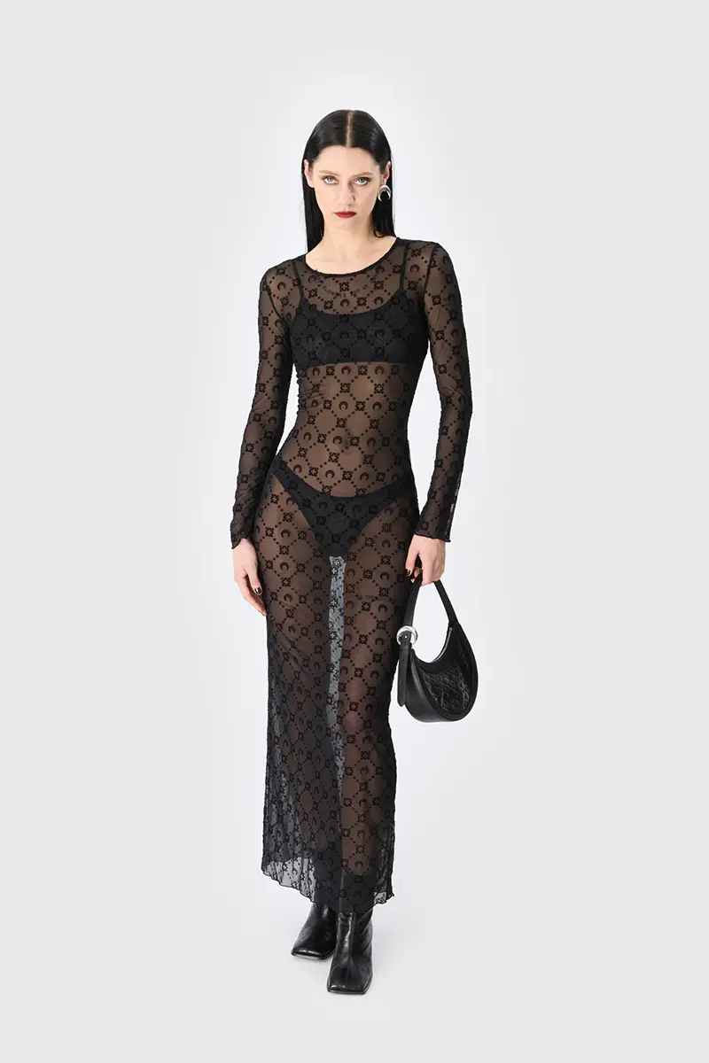 ¿Te atreves con las transparencias? La tendencia que domina el verano con elegancia y sutileza 
