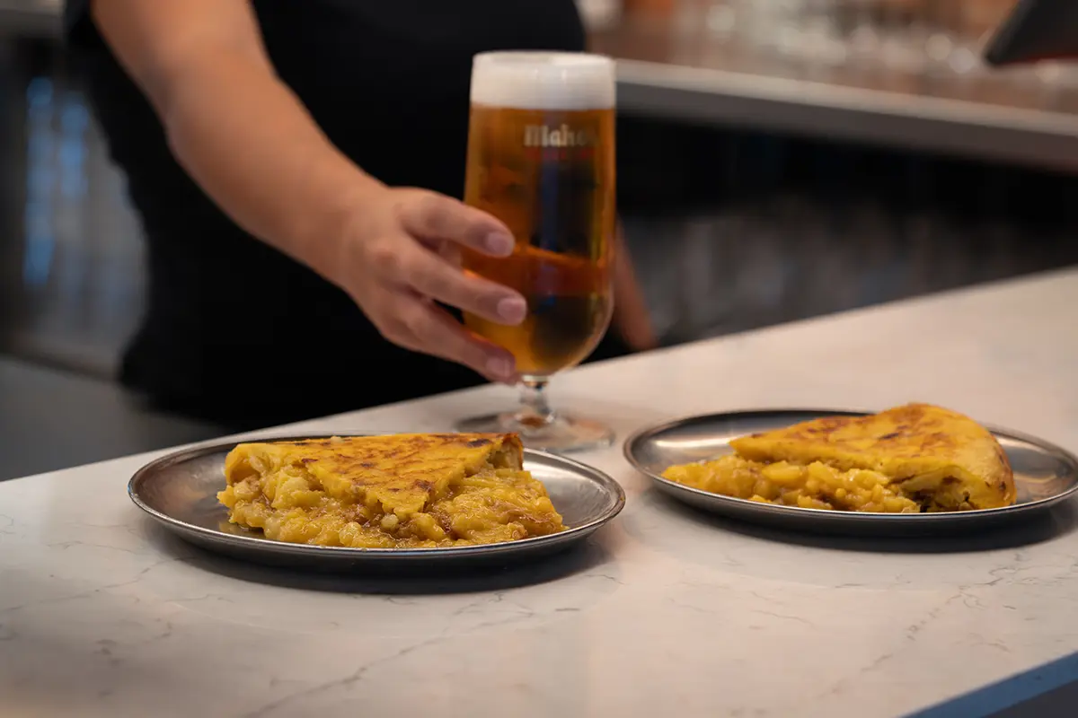 Las 20 mejores marcas culinarias de Madrid llegan al Bernabéu Market