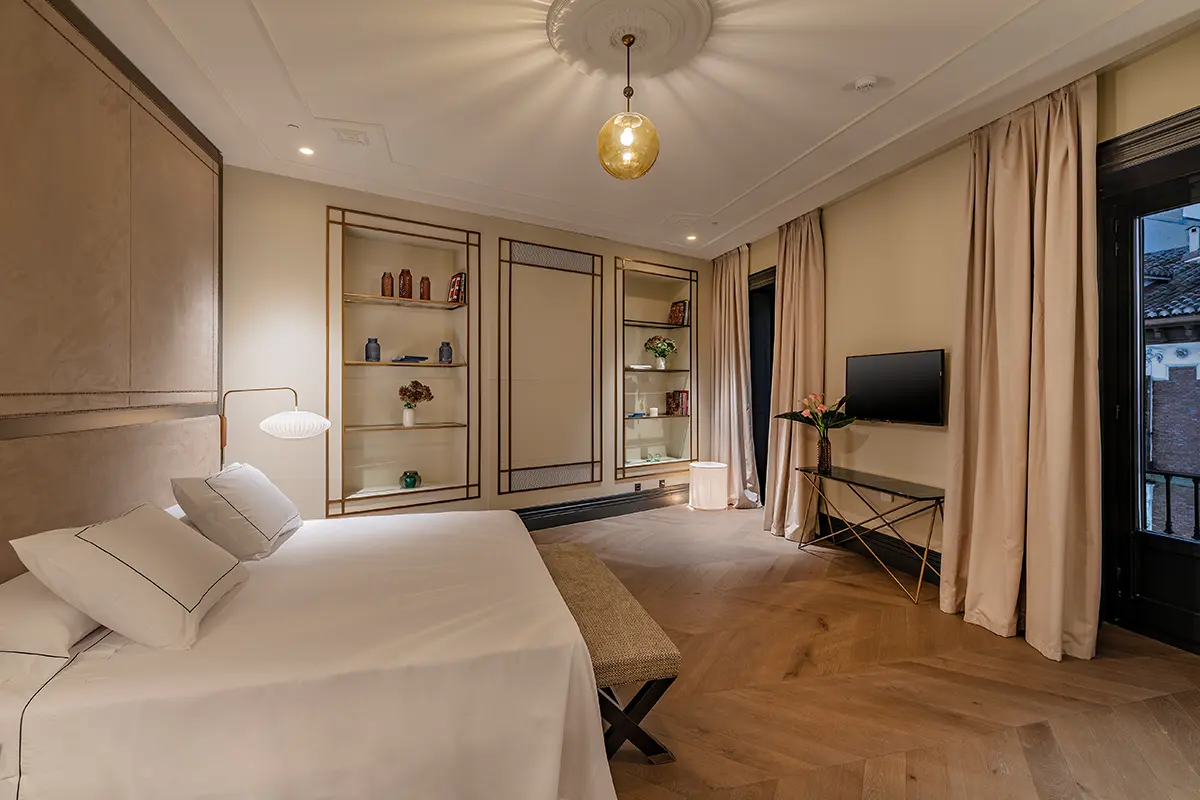 Dormir en la historia: 5 hoteles con alma y pasado 