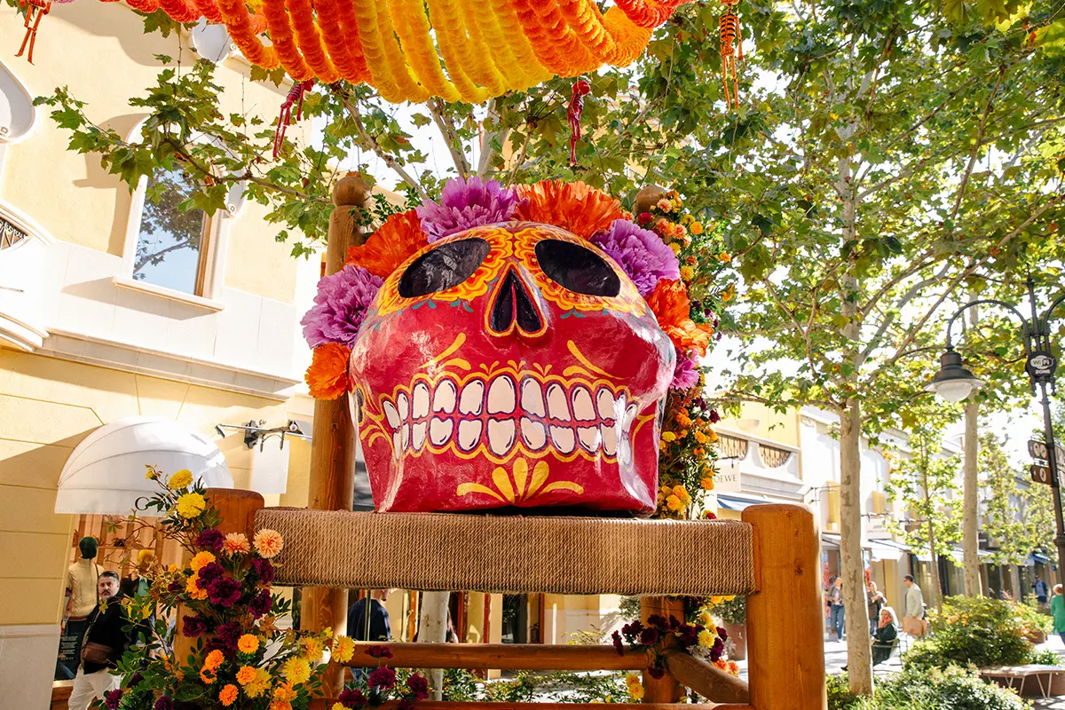 Tradición, Gastronomía y Artesanía Mexicana en las Rozas Village