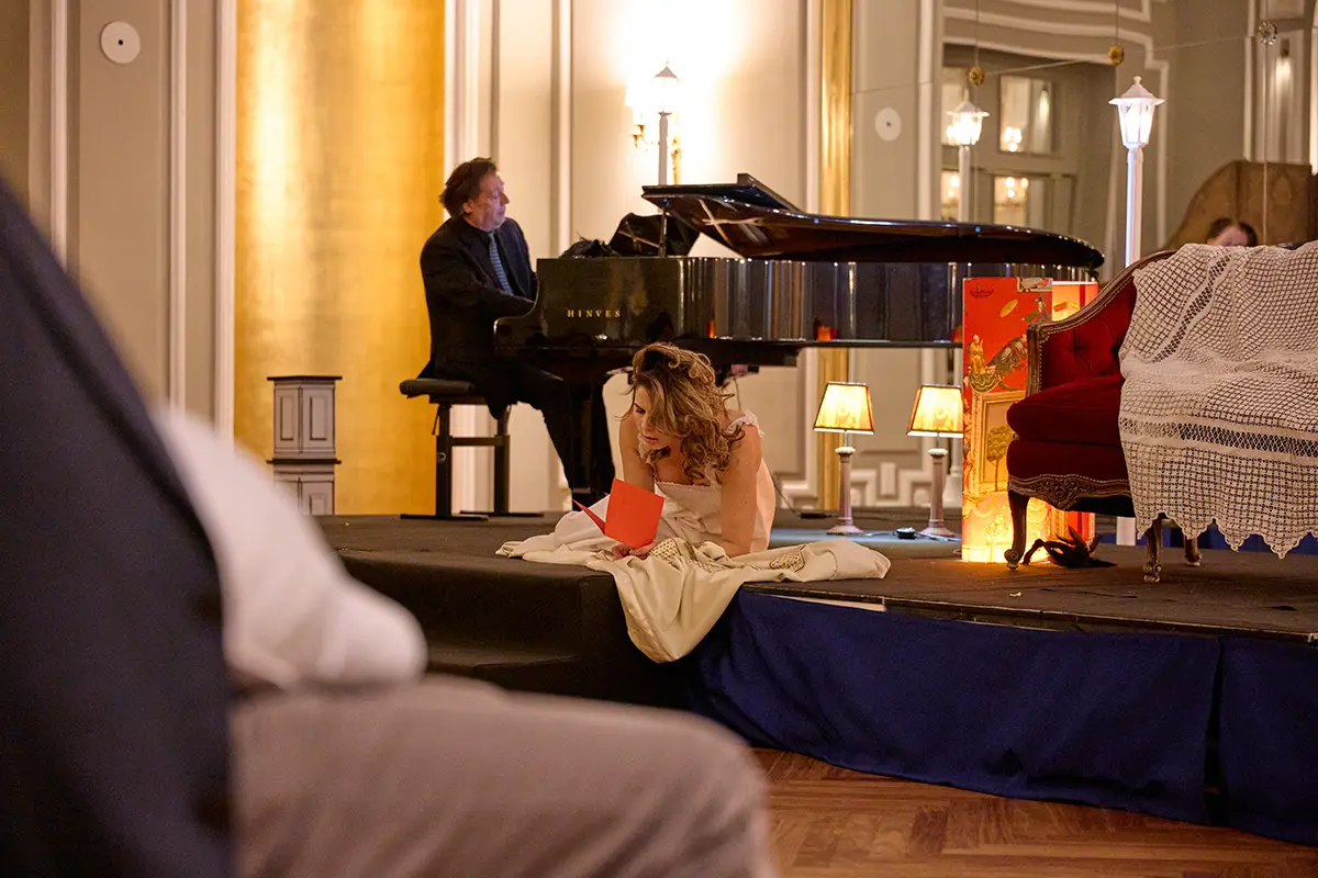 Disfruta la Ópera Boutique en el majestuoso Salón Real del Mandarin Oriental Ritz