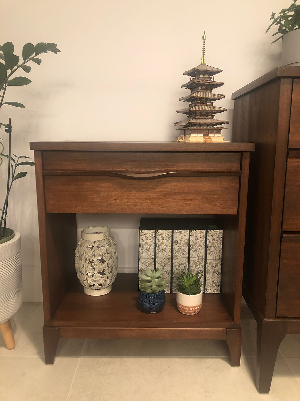 016. KF Kaufman night stand - table de chevet