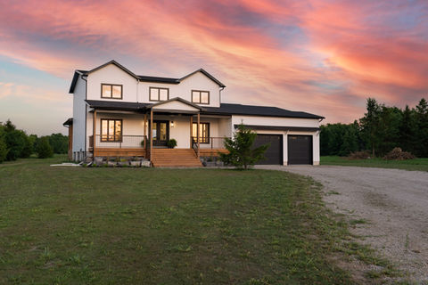 Modern two storey dwelling