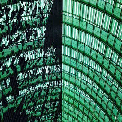 ines Soavi . i i . Seaweed Sky . Singapore