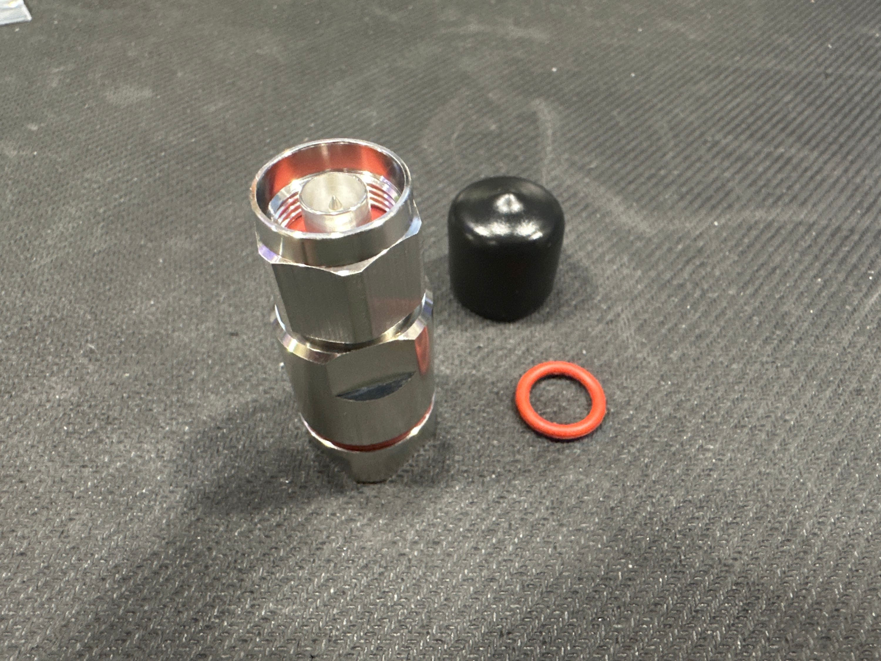 Connector - LDF4-50 N Male - Bland Radio