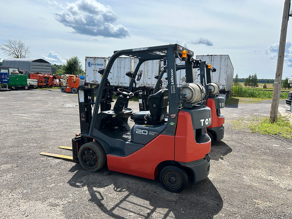 Miniature : 2017 Chariot Élévateur Toyota 8FGCU20 au propane / LPG Forklift