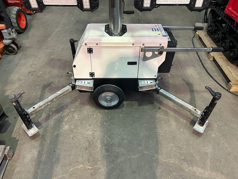 Miniature : Tour d'éclairage Generac PLT240-0007 Tour de Lumière au DEL / LED Light tower