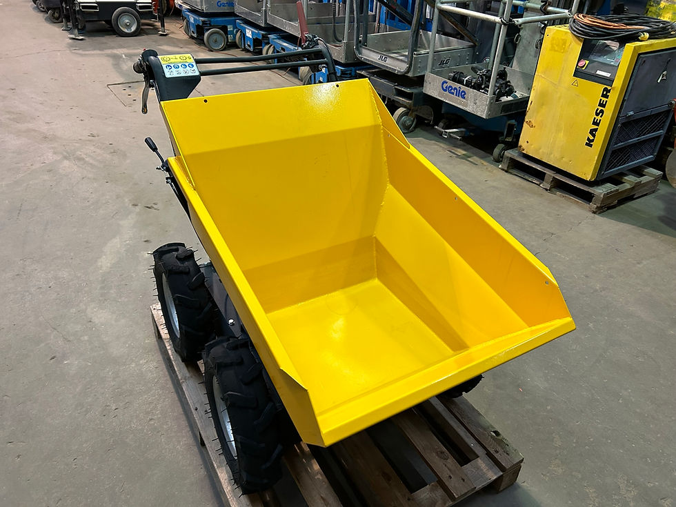 Miniature : Brouette motorisée dompeur 4X4 Novus Dumper Buggy