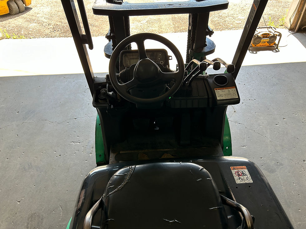 Miniature : Chariot Élévateur Mitsubishi FGC25N au propane / LPG Forklift