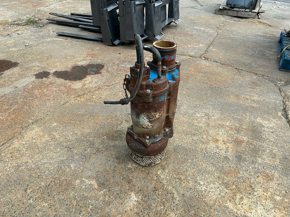 Miniature : Pompe submersible eau water sump pump Tsurumi KT745 5-60