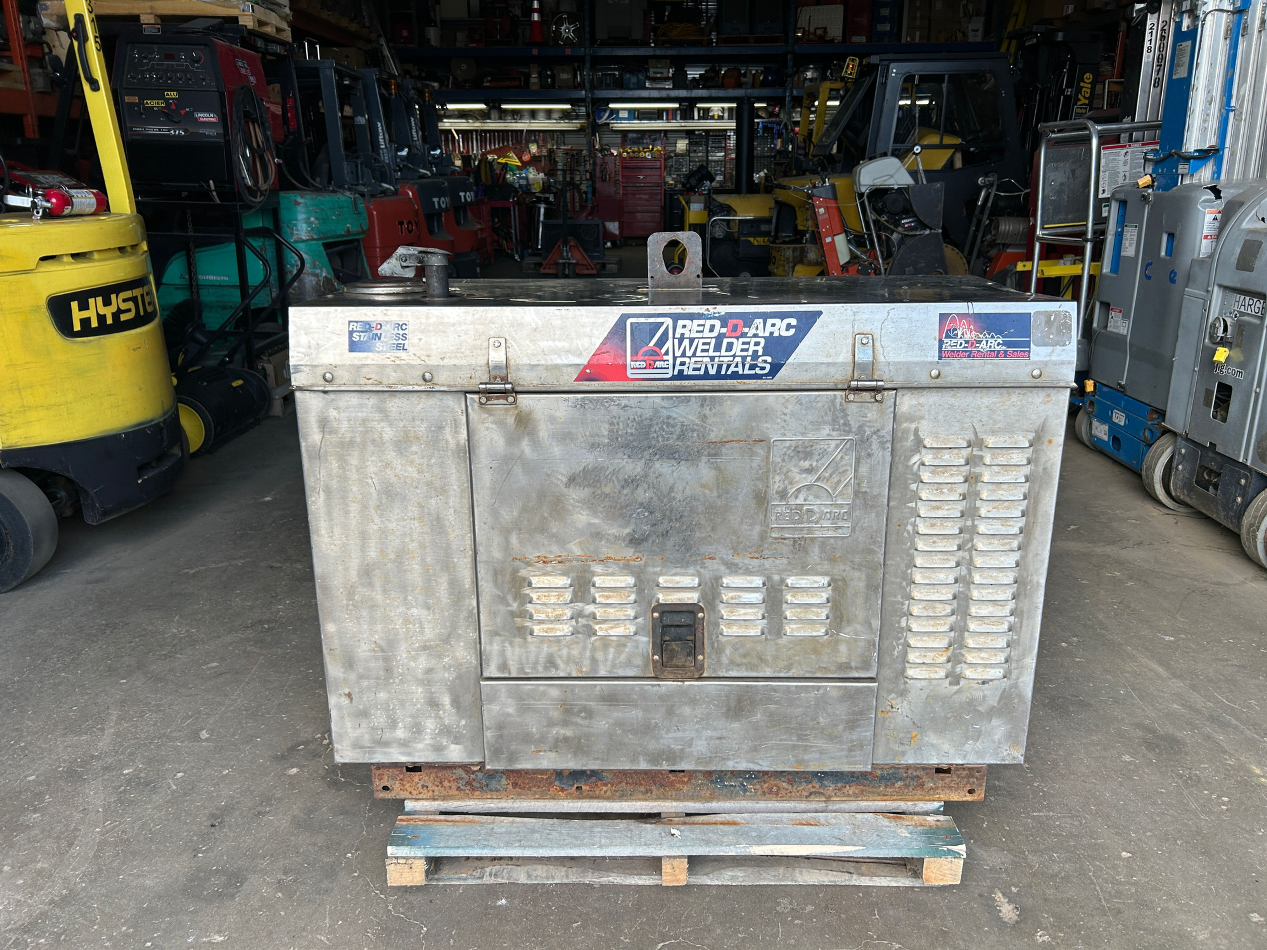 Red-D-Arc D300K 3+10 Diesel Welder 10KW Generator