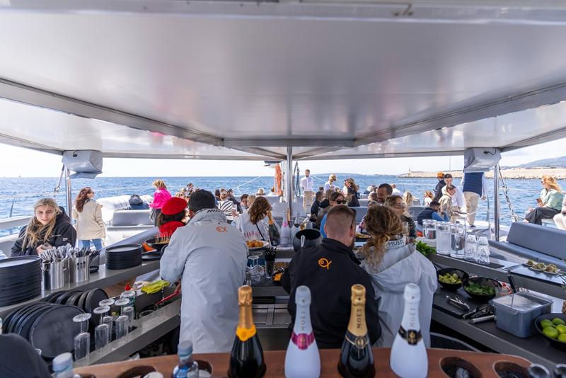 Catamaran Group boat trip Palma de Mallorca (9)