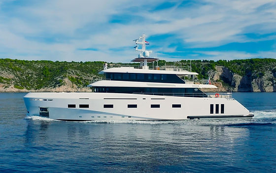 WEEK CHARTER