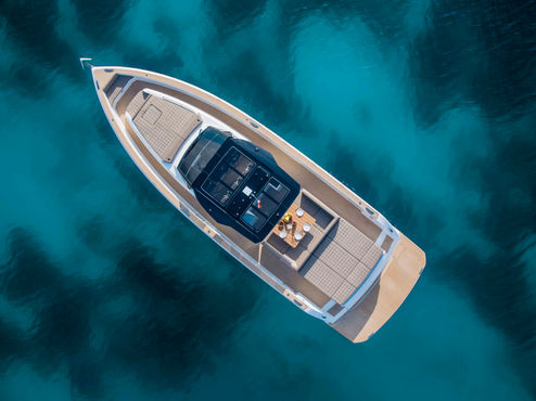 Any Give Motoryacht Private day and week  charters in Palma De Mallorca