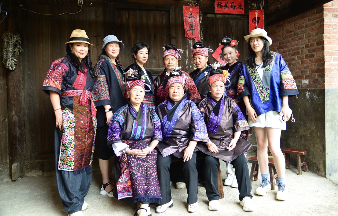 Visiting Miao villages with a CCTV documentary crew