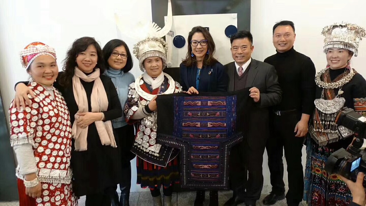 United Nations Development Programme (UNDP) Miao embroidery workshop · Group photograph