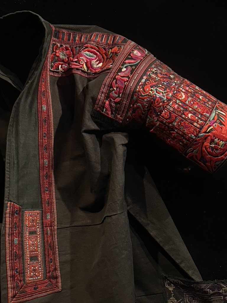 Interwoven symbols in traditional Miao embroidery · Detail