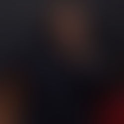 Beneath the Fame - Holly Honest (Artist)