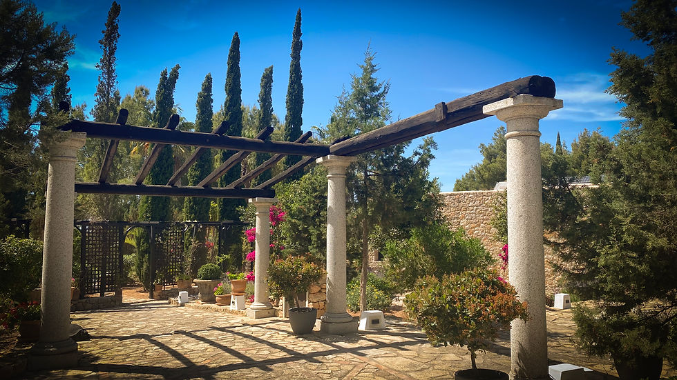 Wine Gazebo Overhangs demonstrates the beauty of our venue