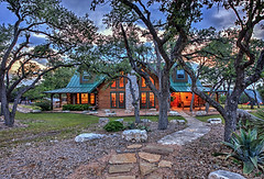 Camp-David-Retreat-Dripping-Springs-TX-Lodge