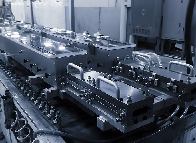 Royal CNC Image 13_300dpi.jpg