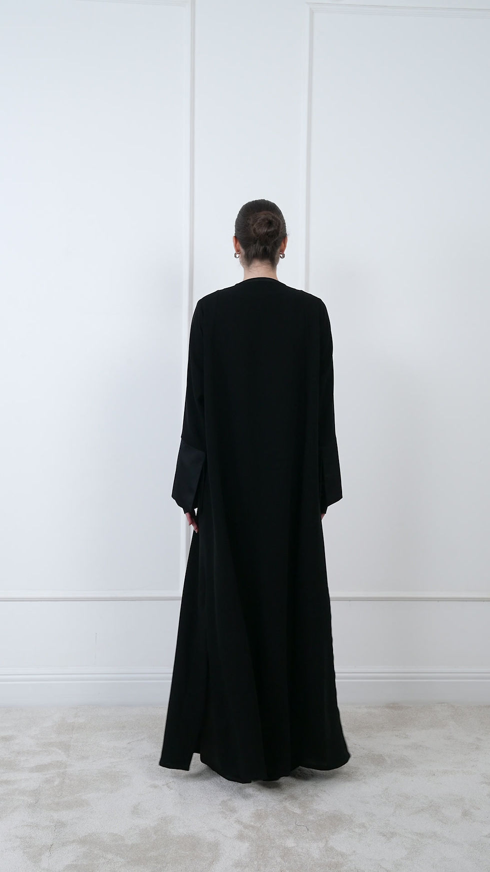 الصورة المصغرة: Clarisse Removable Sleeve Abaya