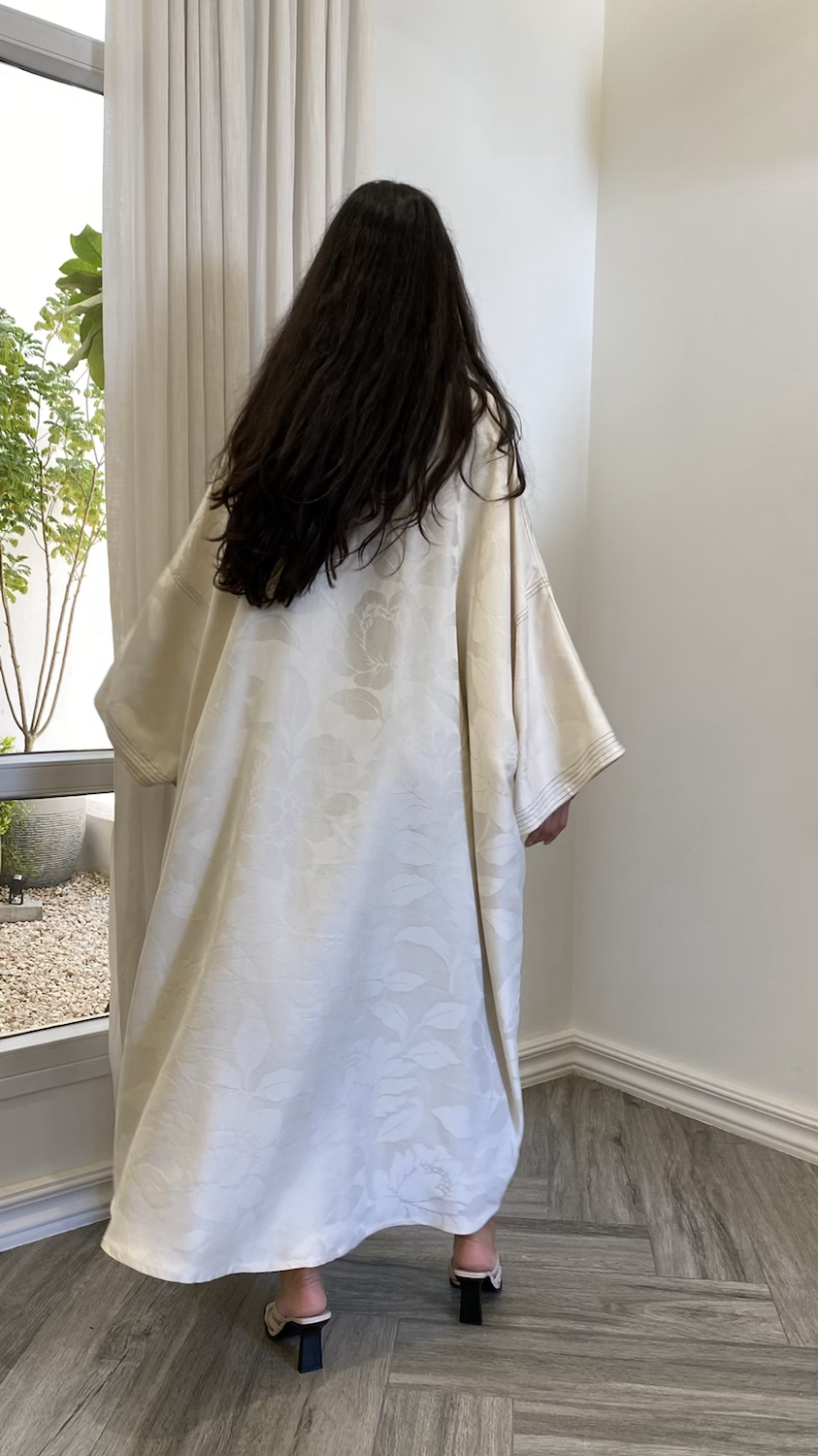 الصورة المصغرة: Claire